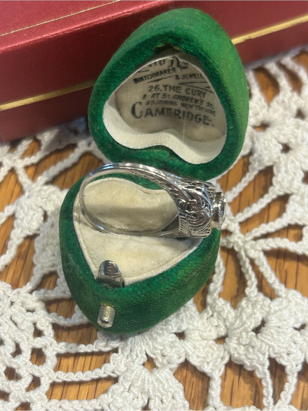 Vintage platinum filagree natural .90carat diamond ring size 7.5 - Picture 3 of 5